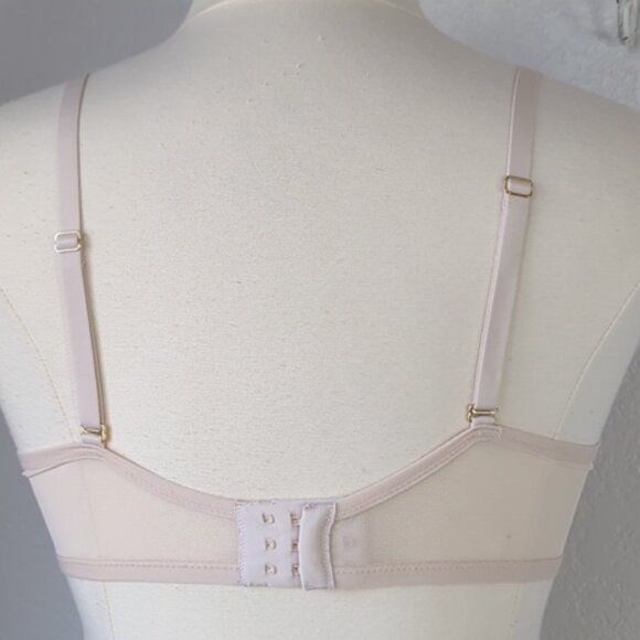 Soma Bra 40D Wired LIGHTEST LIFT Perfect Coverage Multiway Straps - Picture 2 of 3
